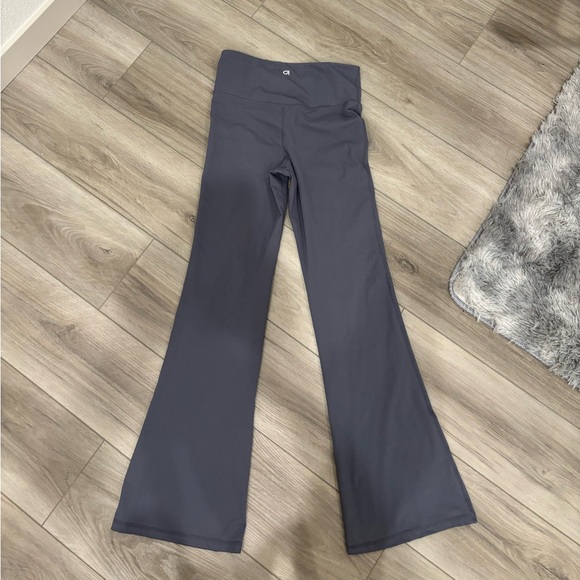 Gap Studio Sky High Flare Leggings - Picture 2 of 3
